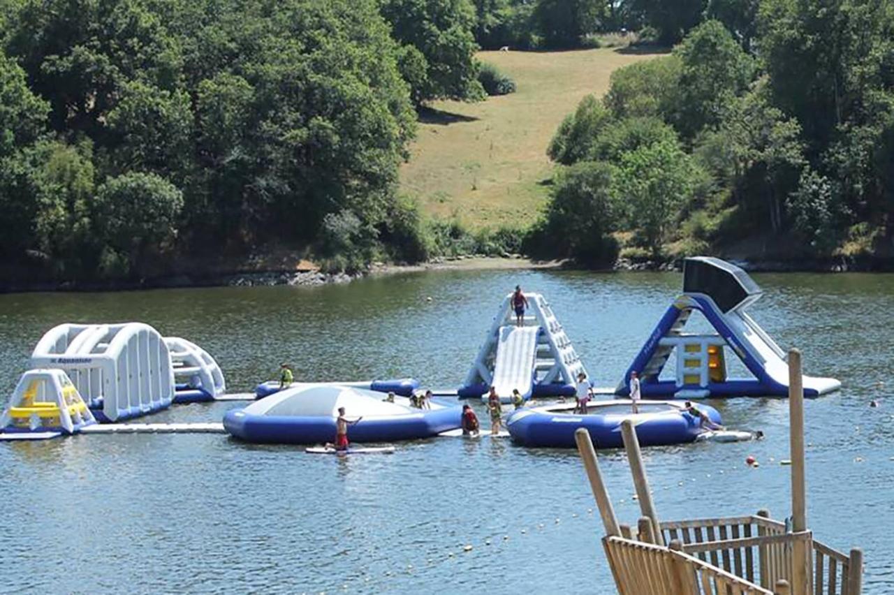 Maison Pour 4 A La Campagne Avec Piscine Commequiers Kültér fotó